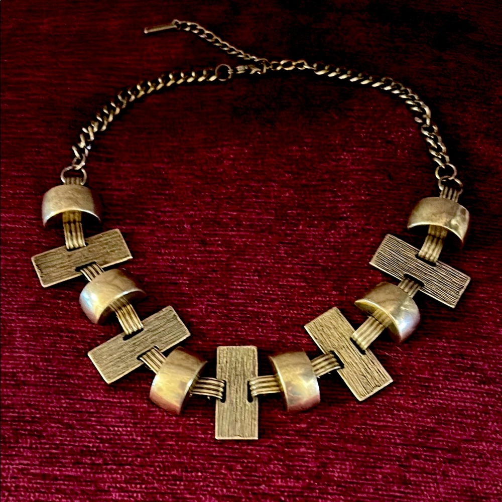 Jewelmint Gold Toned Statement Necklace